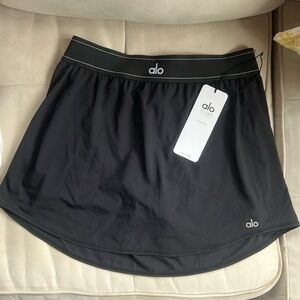Alo skort